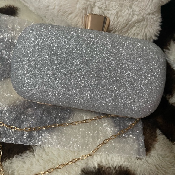 Gold and Silver Crystal champagne Clutch - Picture 5 of 5